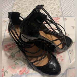 Black Faux Patent Leather Mary Jane Pump